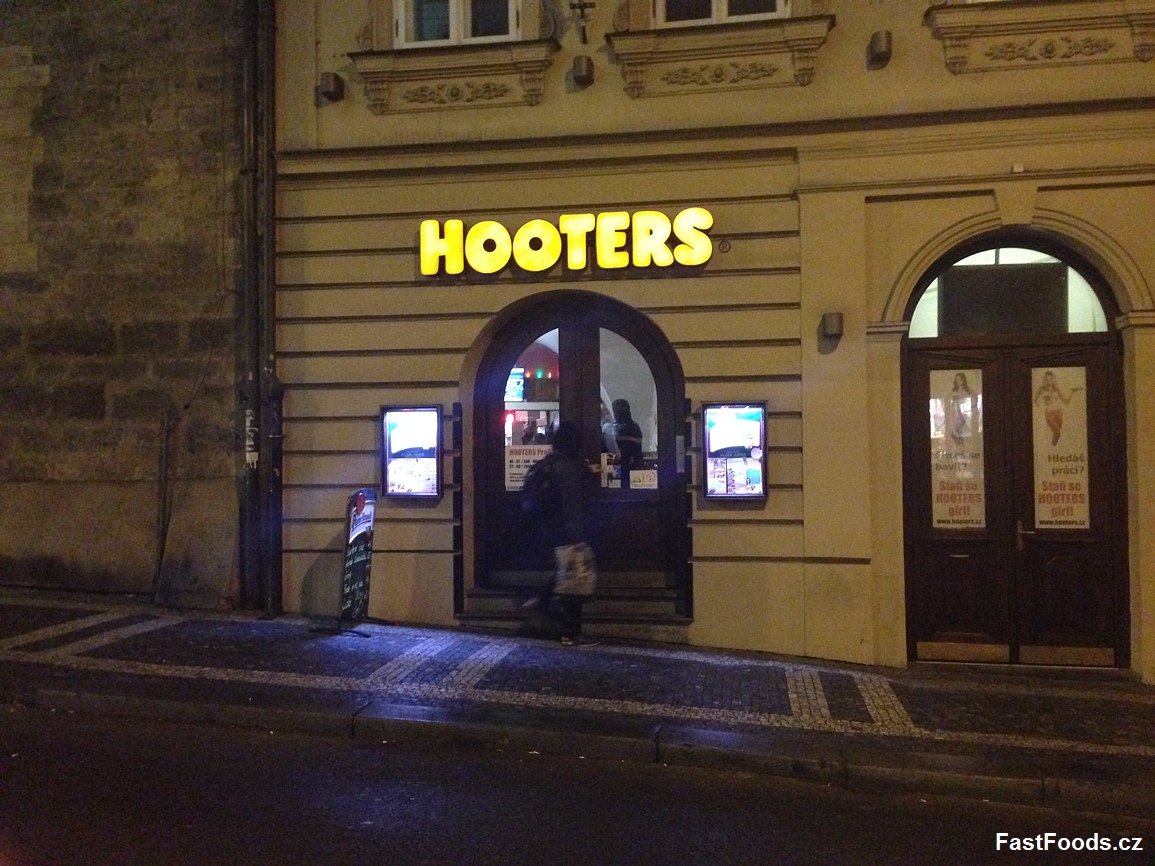 Hooters Praha vodičkova